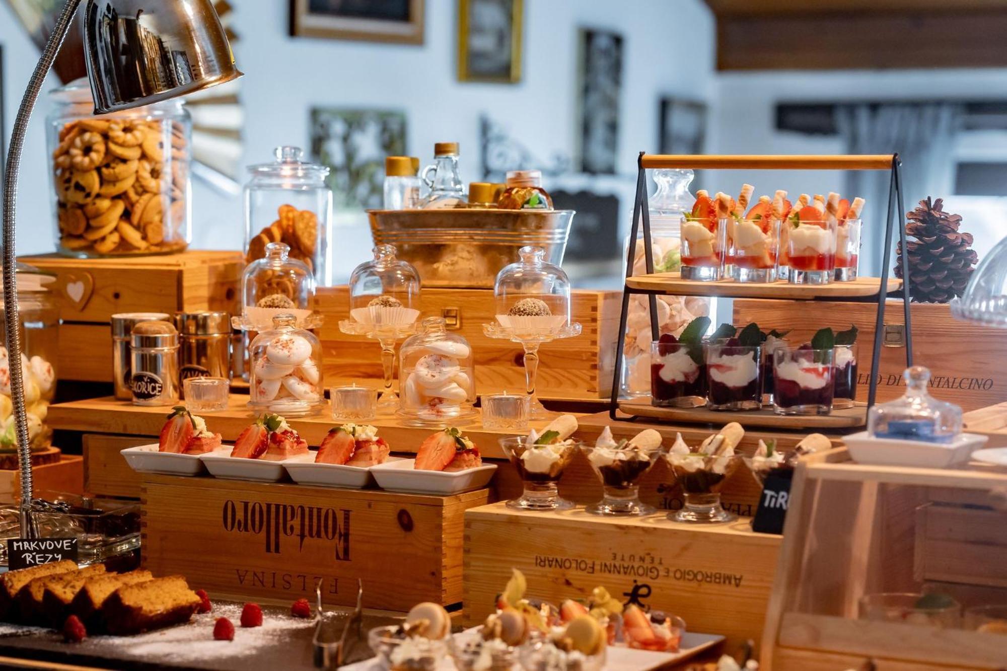 Boutique Penzion Rech بلانسكو المظهر الخارجي الصورة